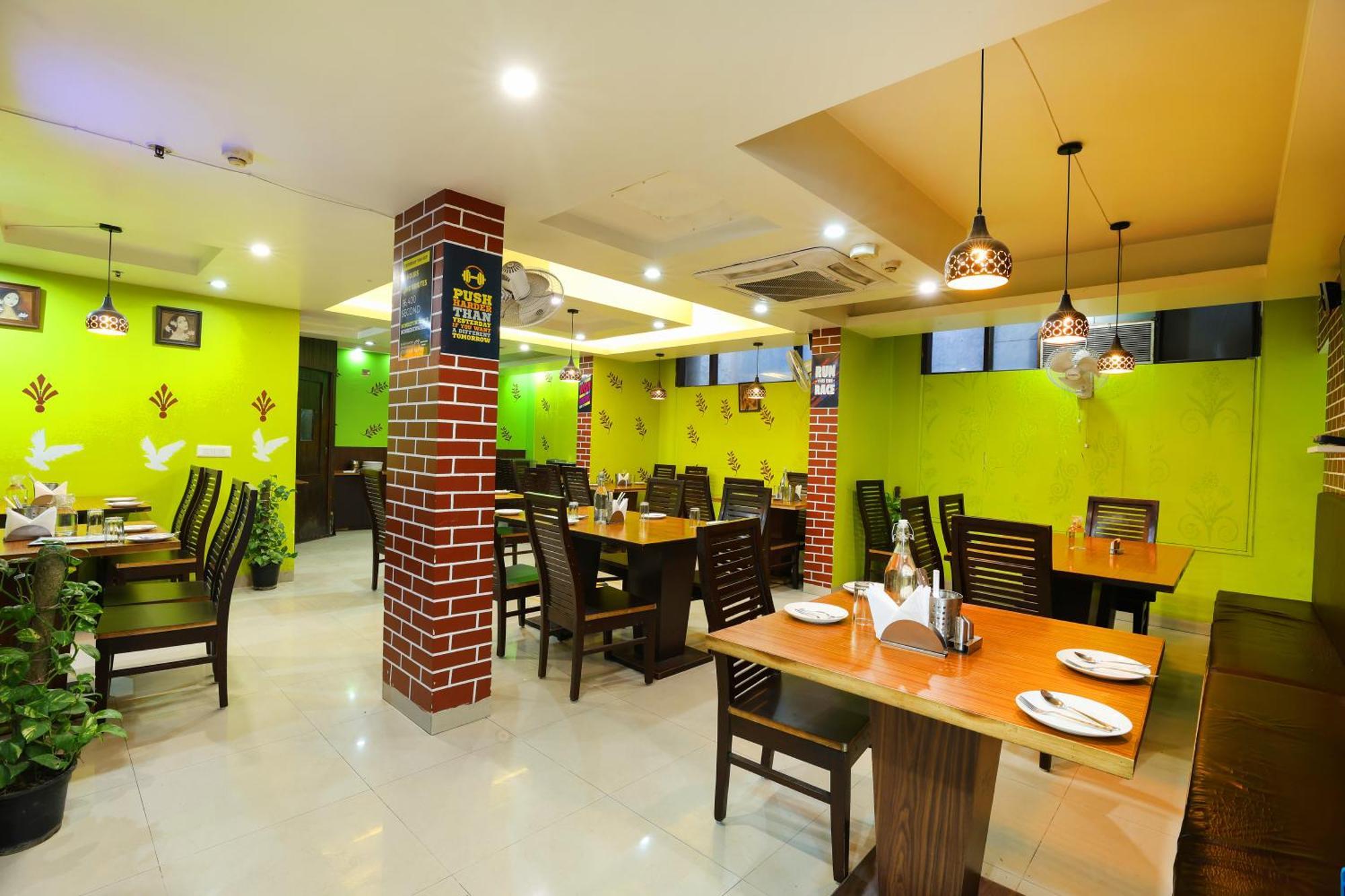 ניו דלהי Airport Hotel Grand By Fantasia מראה חיצוני תמונה
